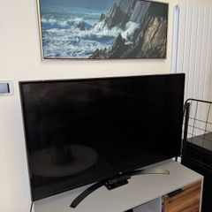 55inch LG television