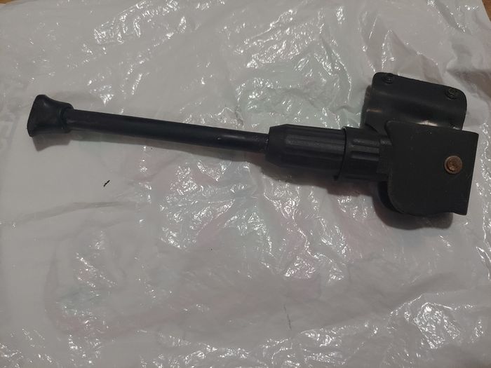 Bicycle parts  / kickstand