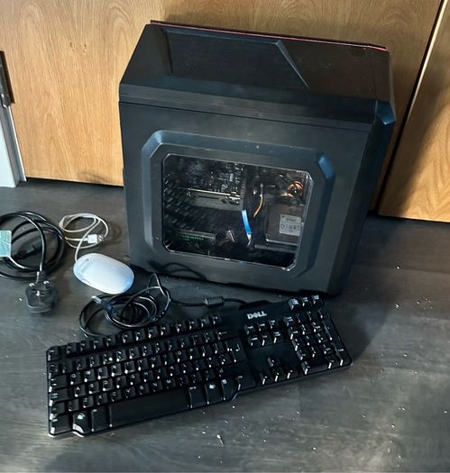 Asus Gaming PC GTX 1050 Ti OC 4GB with keyboard and mouse