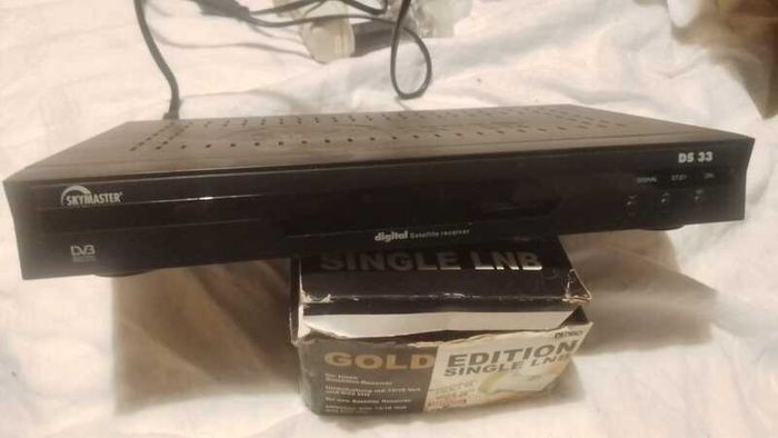25'' Satellite Dish, New LNB & Receiver Set Top Box
