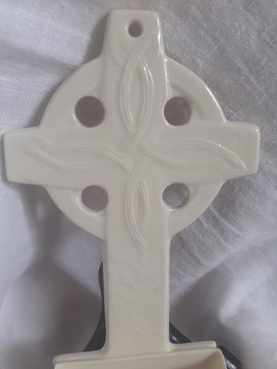 Donegal Fine Parian China Celtic Font