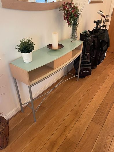 console table