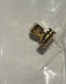 Roller String Tree Retainer gold