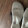 Clarks Cloudsteppers flip flops size 4 Image 6