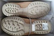New shoes clarkes in box with tag attached