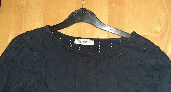Long sleeved top (navy)