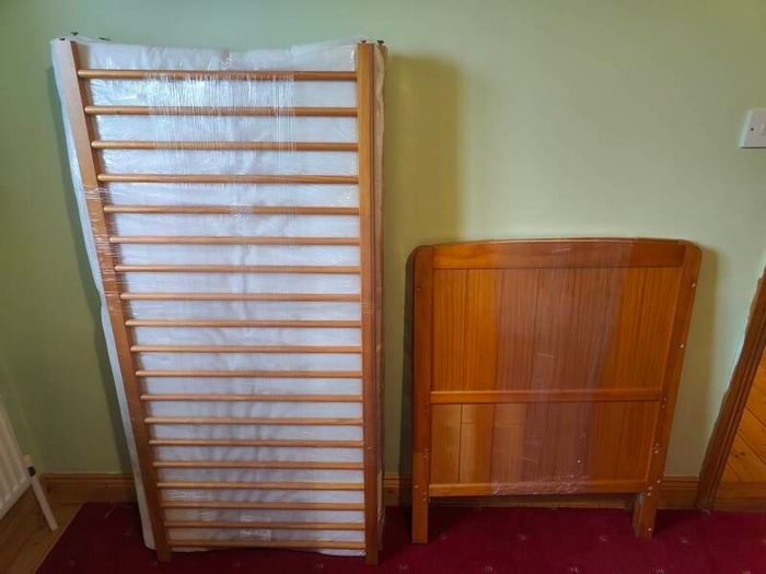 child cot