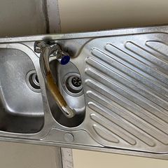 Kitchen sink