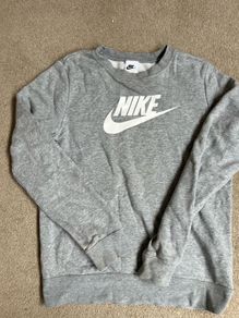 girls Nike jumper