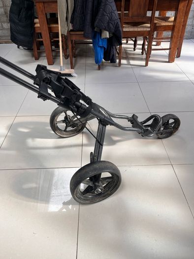 Golf trolley