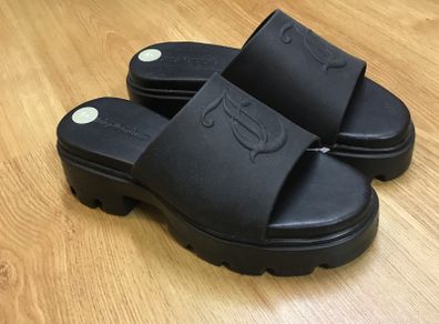 Juicy Couture Sandals