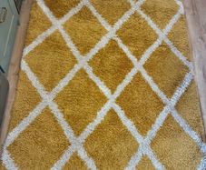 Large rug - Ochre