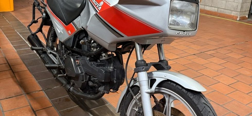 1986 Cagiva Alazzurra 350