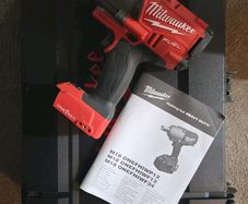 Milwaukee M18