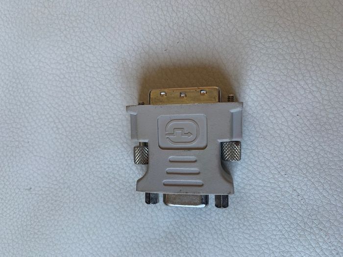 DVI-VGA adaptor