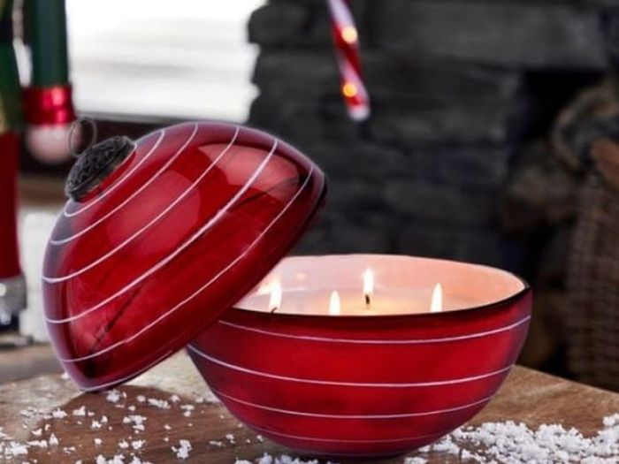 Large Christmas Bauble Candle
