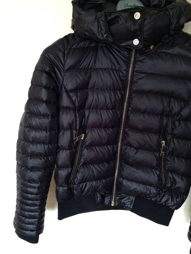 Holland copper down puffer jacker Size medium Pit to pit 20" black Hooded in good condition