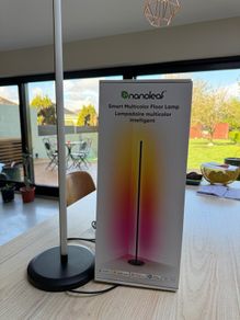 Nanoleaf Smart Multicolor Floor Lamp