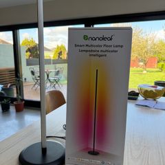 Nanoleaf Smart Multicolor Floor Lamp