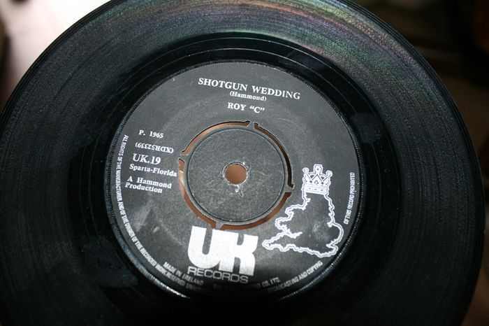 Single Vinyl's  85 pieces