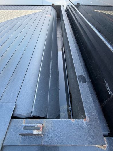 Isuzu dmax roller shutter
