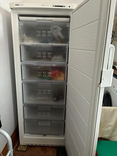 Upright Larder Freezer