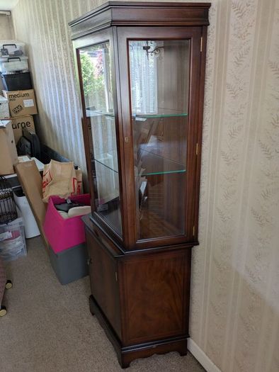 Vintage Arnotts Mahogany Display Cabinet | Original 1983 Tags, Key & Interior Light