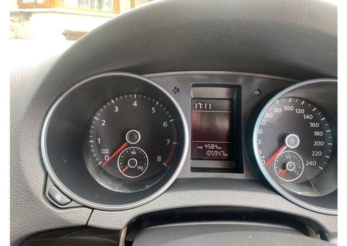 Volkswagen Golf 2011