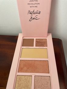 Revolution contour and highlighter palette - New