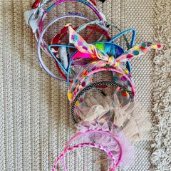 Girl's headband