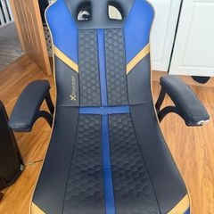 Gaming chair
