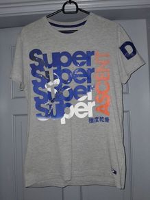 Superdry Tshirt
