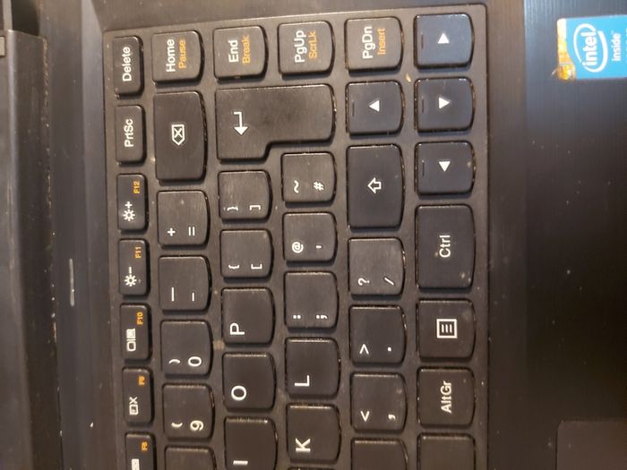Lenovo 15.6 inch Laptop, Intel Core i3-4010U CPU, 1.7GHz, 4GB Ram, 250GB HDD, Windows 10, Microsoft Edge, Chrome and VLC