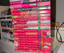 Something's Wrong With Us manga 1-19