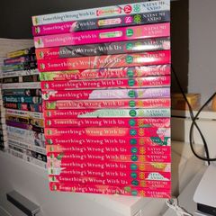 Something's Wrong With Us manga 1-19