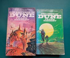 Frank Herbert - God Emperor of Dune & Children of Dune vintage 1982 paperbacks