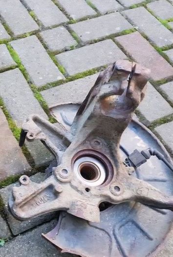 Front Right hubs Vw Skoda Audi Seat