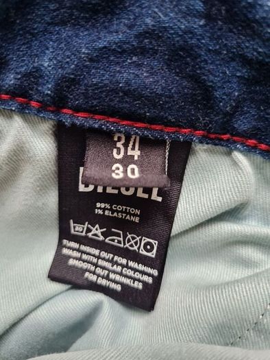 diesel stretch denim Size 30/34 zip fly navy in like new condition