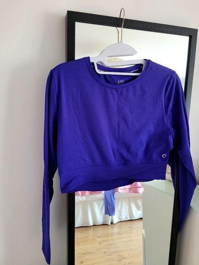 Good move long sleeve crop top