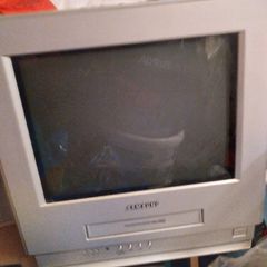 Retro Samsung portable 14 inch CRT TV with built in VHS player
