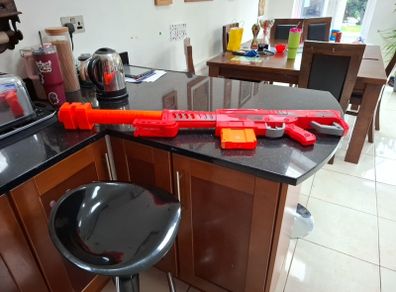 play gun