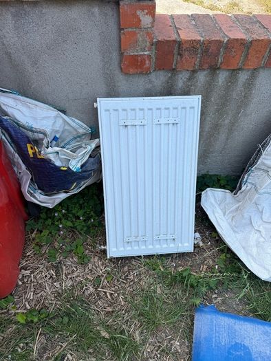 Radiators. Perfectly working condition with valves