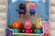 Peppa Pig's Pig 5 collectible figures Please see photos