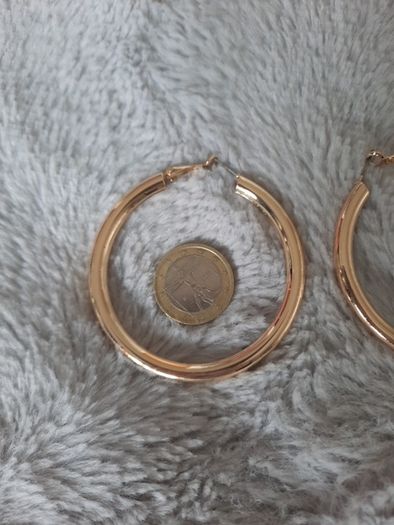 large gold hoops