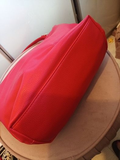 Red ladies handbag