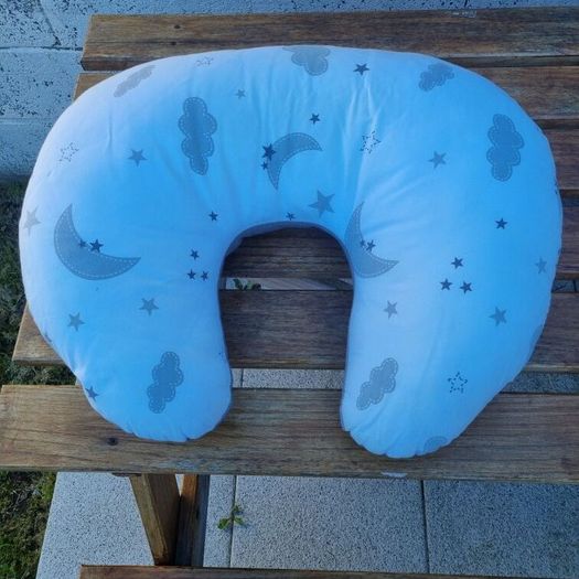 Nursing pillow