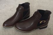 BRAND NEW Ladies Brown Boots: Size 5