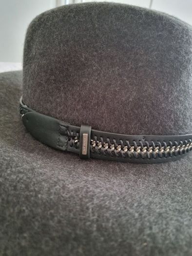 Ted Baker hat