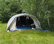 QUECHUA  6-person, 3-bedroom inflatable camping tent, Air Seconds 6.3, Fresh & Black