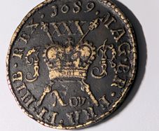 Gunmoney Halfcrown 1689